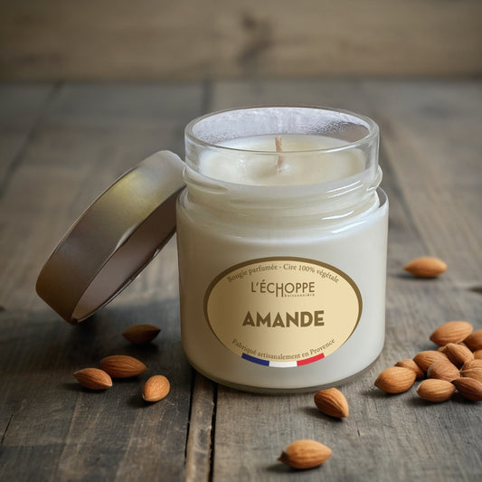 Bougie parfumée "Amande" pot rond couvercle métal 180g