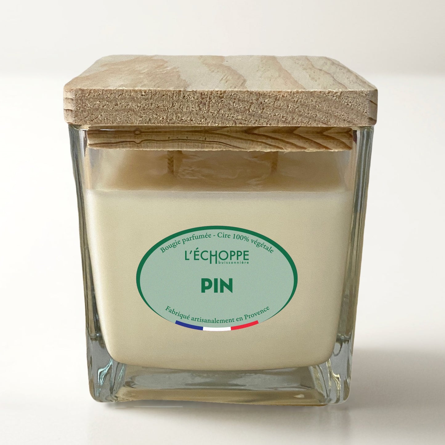 Bougie 4 mèches parfumée "Pin" couvercle bois 400g